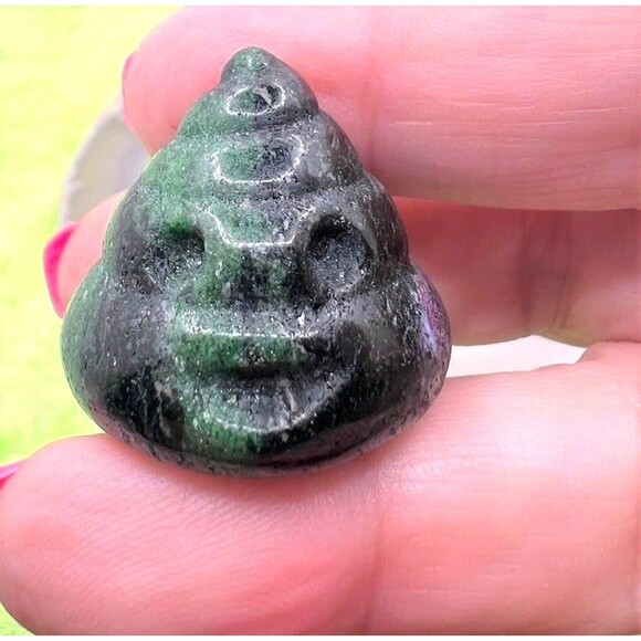 Gemstone Poop Carving - Your Choice - Picture 3 of 3